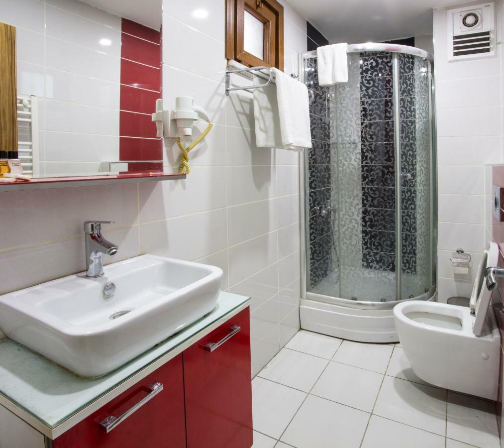 Bagoz Hotel Истанбул Екстериор снимка